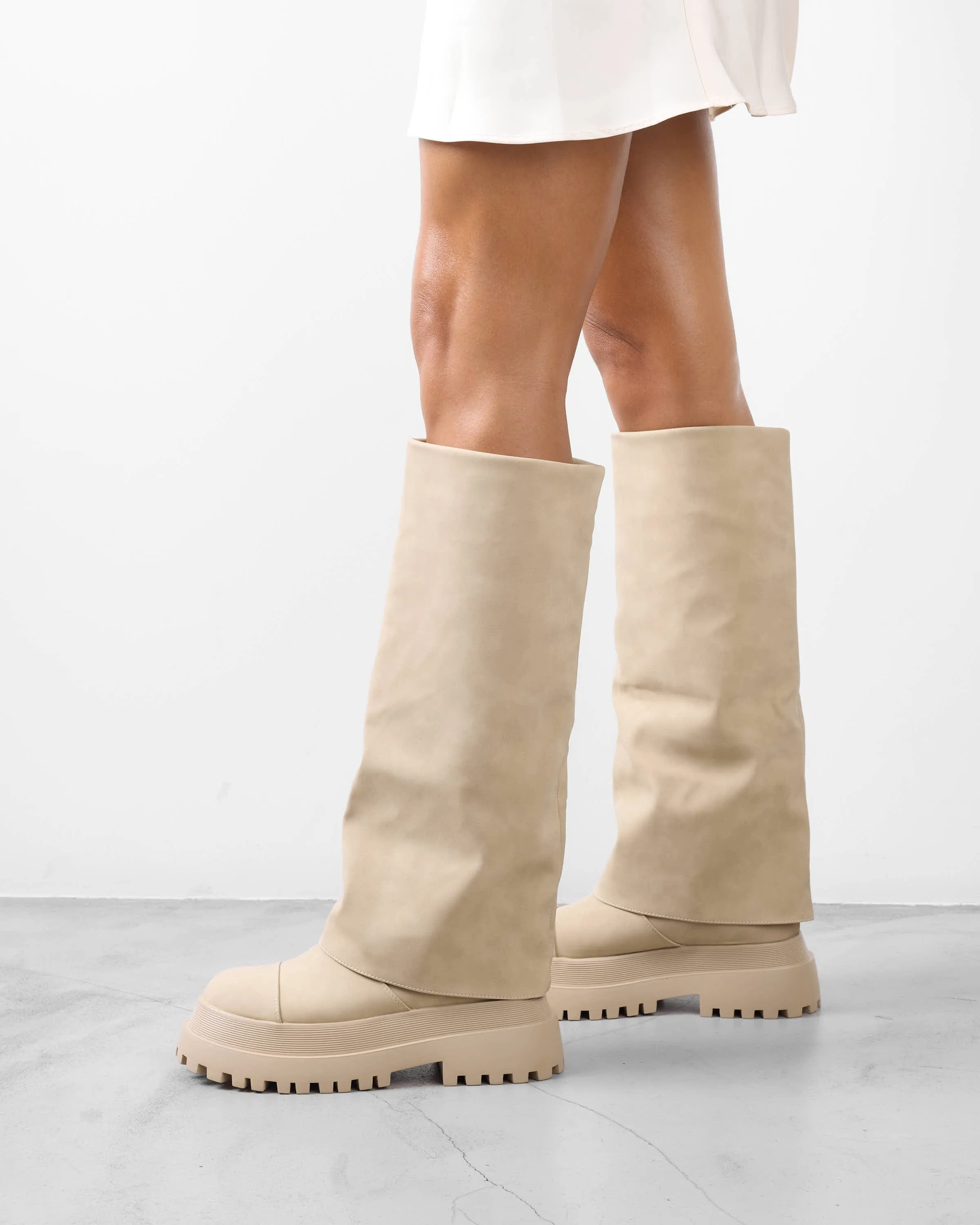 Domb Off White