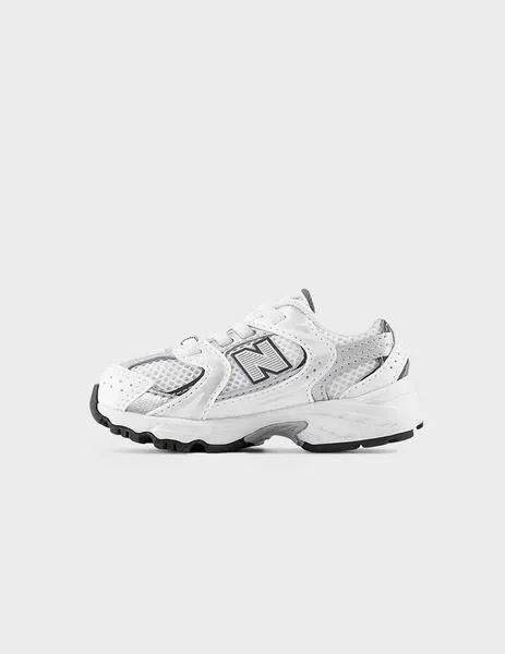 New Balance 530 zapatilla modelo clásico blanca para niño y para niña