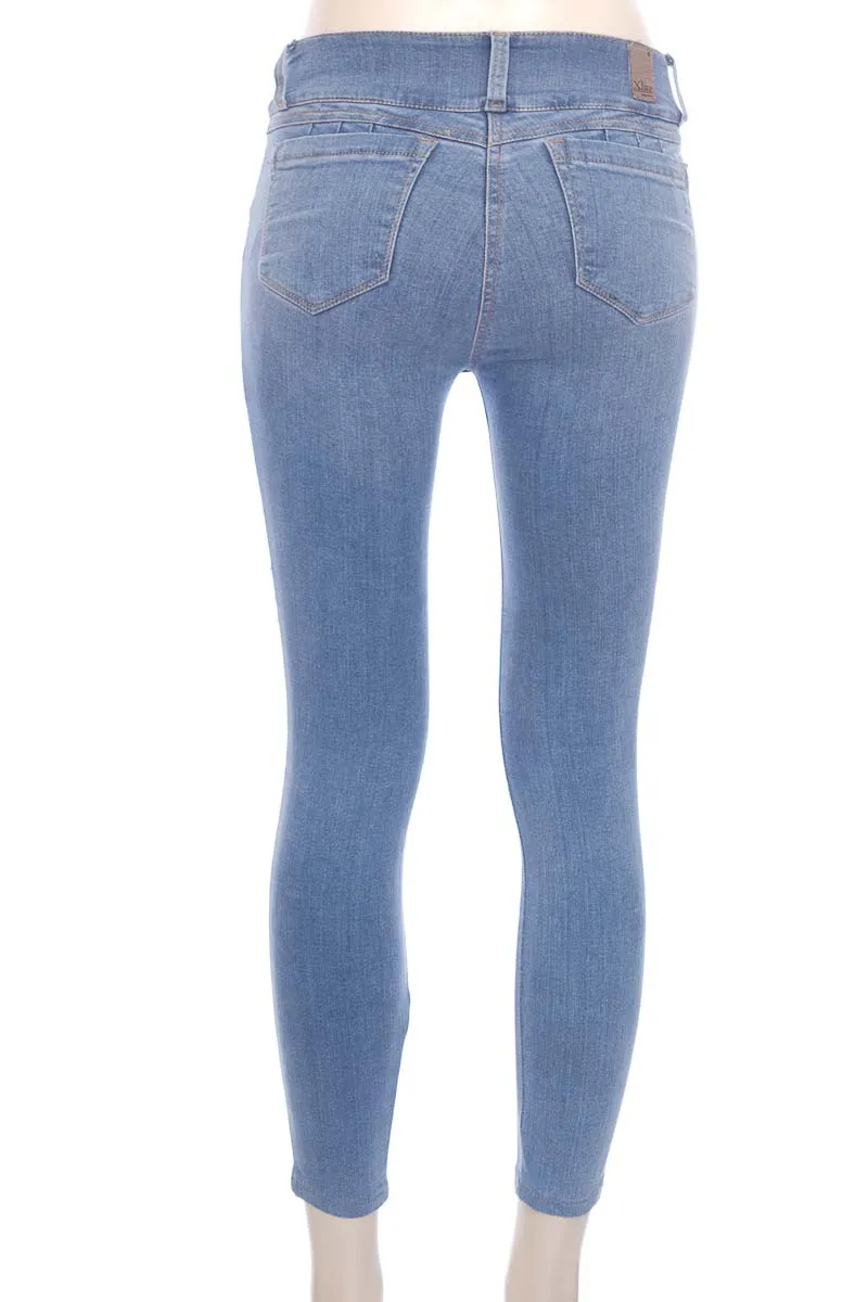 PANTALóN COLOR AZUL  XLIVE
