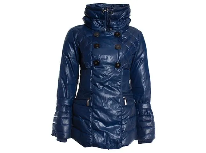 Pinko, Plumífero azul 