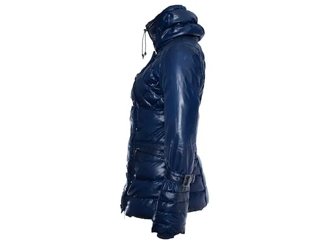 Pinko, Plumífero azul 
