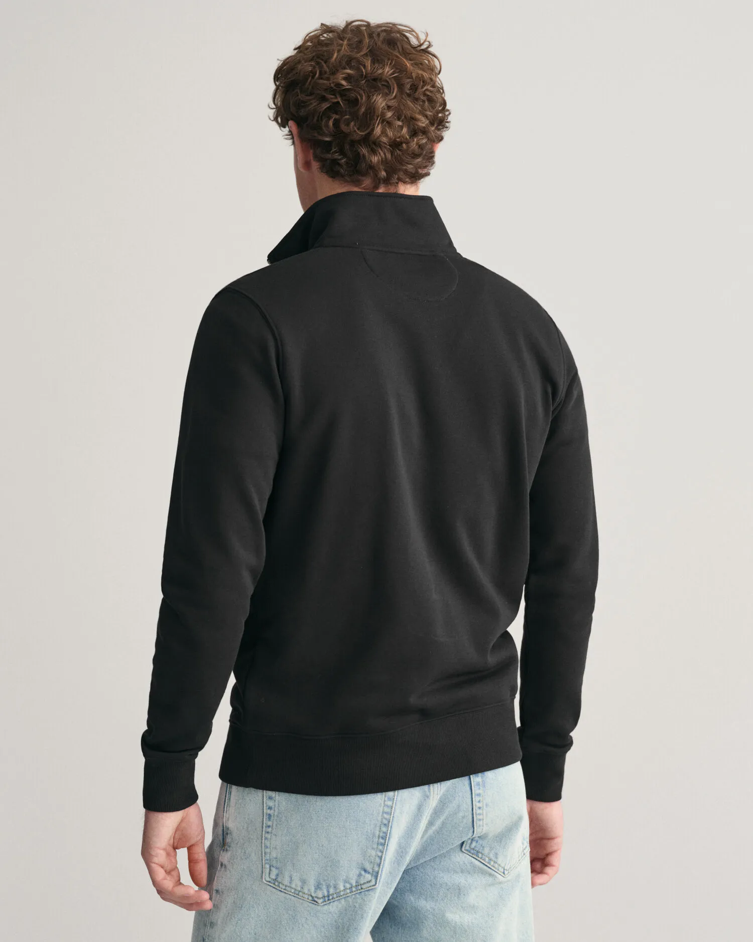 Sudadera Shield con media cremallera