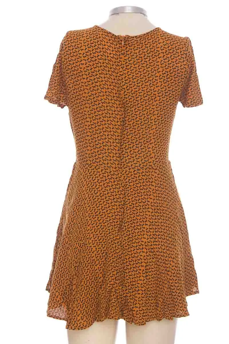 VESTIDO / ENTERIZO COLOR CAFé  FOREVER 21